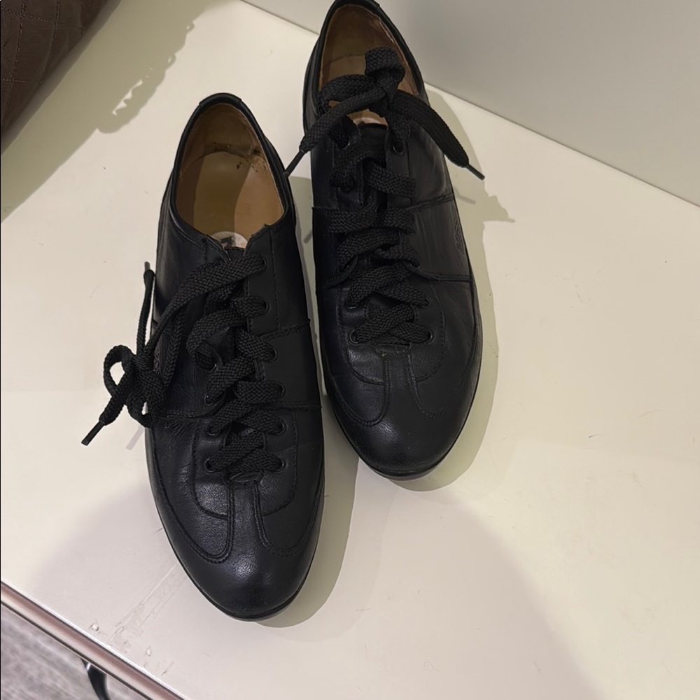 Women's Black Leather Shoes